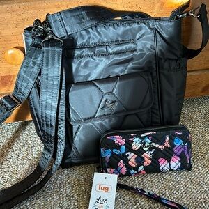 Lug Toss w/ Whirly Wallet